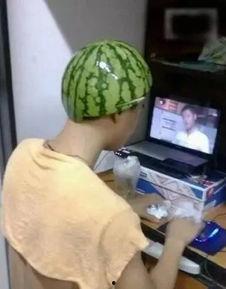 吃瓜配图搞笑男,搞笑男生笑料连连